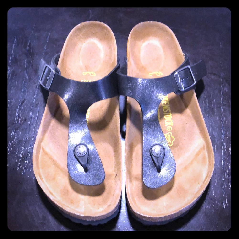 Black Thong Birkenstock’s